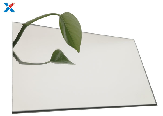 El panel de pared decorativo de acrílico de la hoja 8x4 del espejo de plata colorido