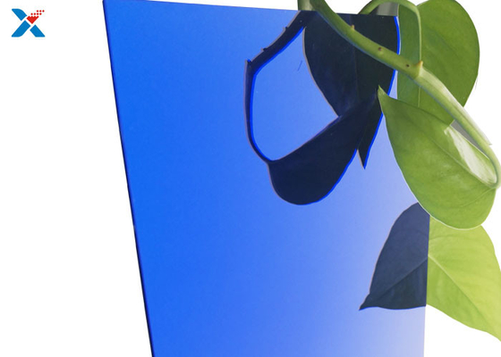 El panel de acrílico decorativo de acrílico azul del tablero de publicidad de la hoja 8x4